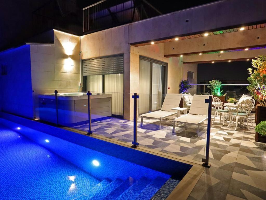 Luxury Rooftop Apartment In Netanya Dış mekan fotoğraf